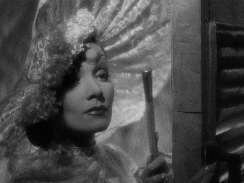 The Devil Is a Woman | Paramount Pictures