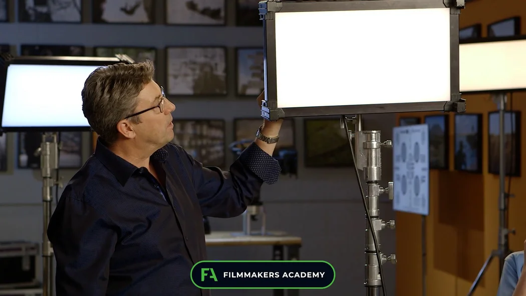 FA_Middle_Logo_Copy_01.00_01_45_15.Still001.1661144339